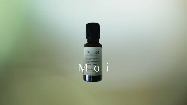 Moi／モア